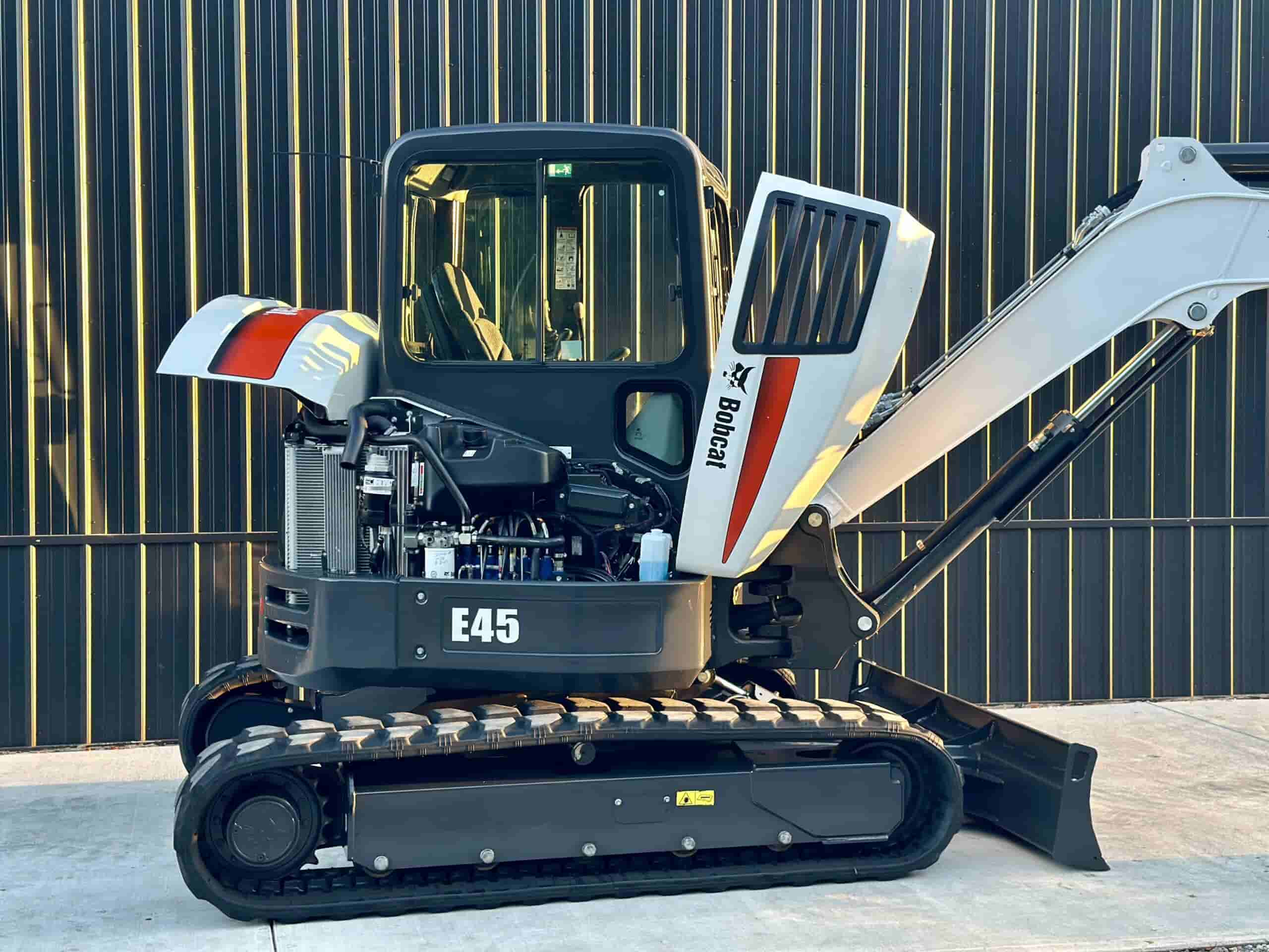 2018 BOBCAT E45
